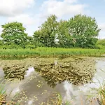 Oakwood * Skipwith