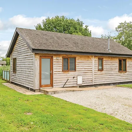 Oakwood * Skipwith