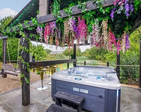 Oakwood Holiday park