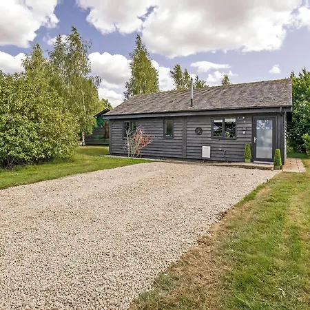 Oakwood * Skipwith